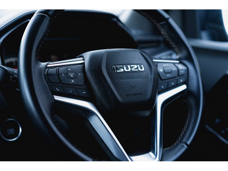 Used Isuzu D-Max 2023 for sale - 76884468: Photo 36