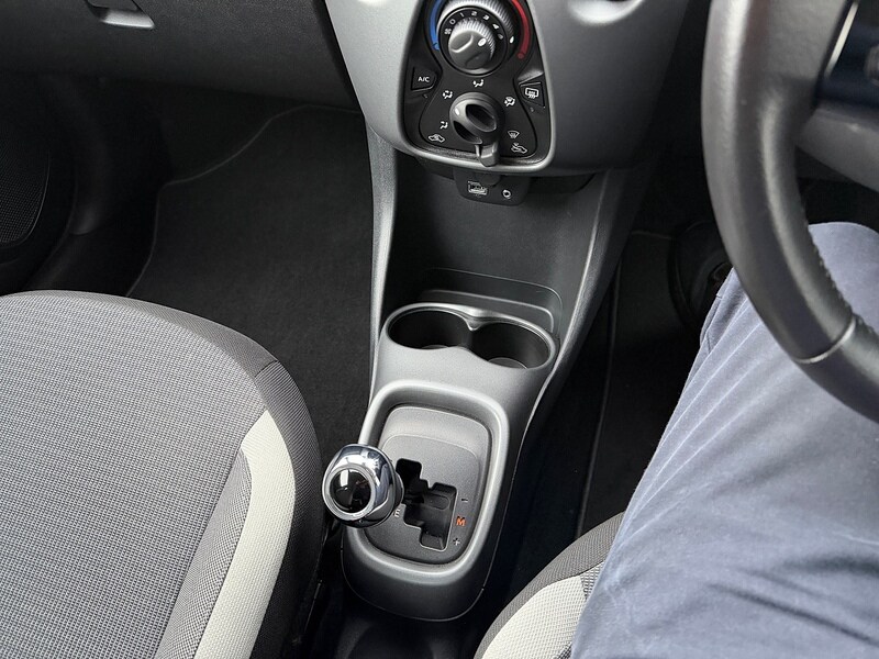 Used Toyota AYGO 2021 for sale - 76910711: Photo 31