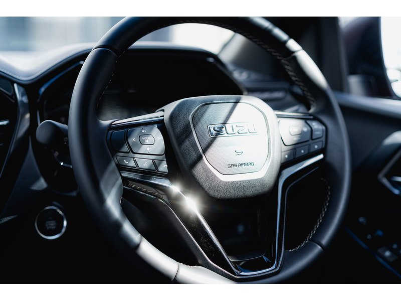 Used Isuzu D-Max 2025 for sale - 76884435: Photo 36