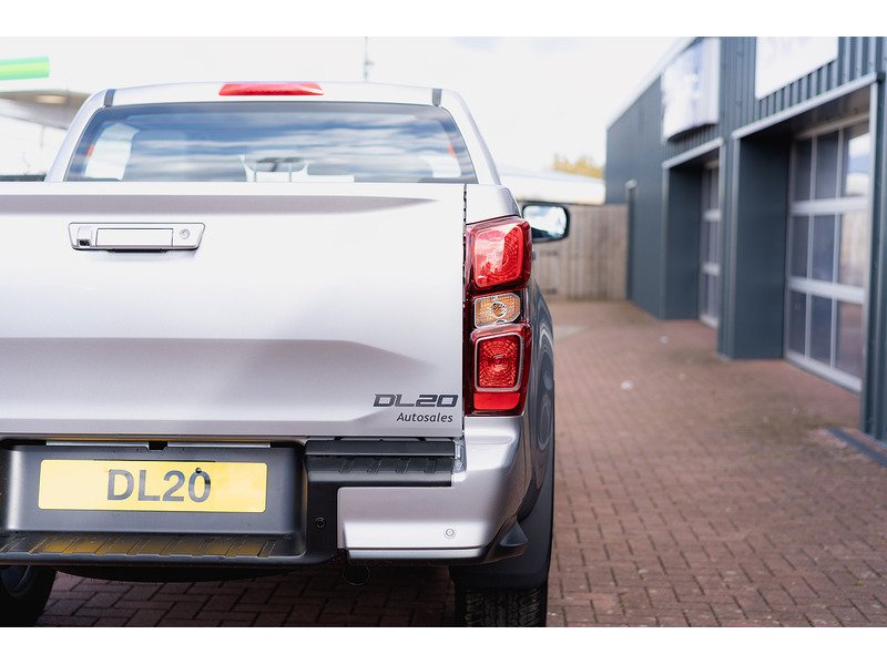 Used Isuzu D-Max 2025 for sale - 77080639: Photo 14