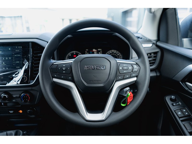 Used Isuzu D-Max 2025 for sale - 77080639: Photo 31