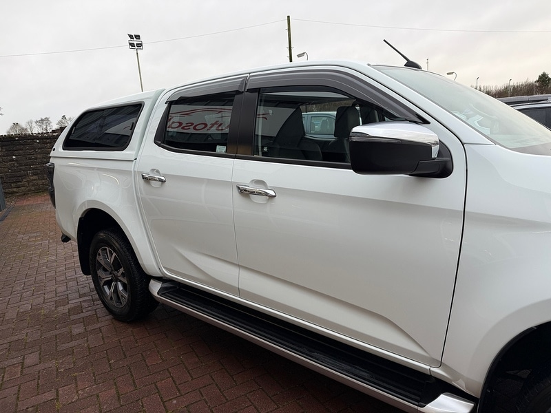 Used Isuzu D-Max 2023 for sale - 76969756: Photo 16