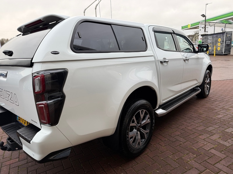 Used Isuzu D-Max 2023 for sale - 76969756: Photo 18