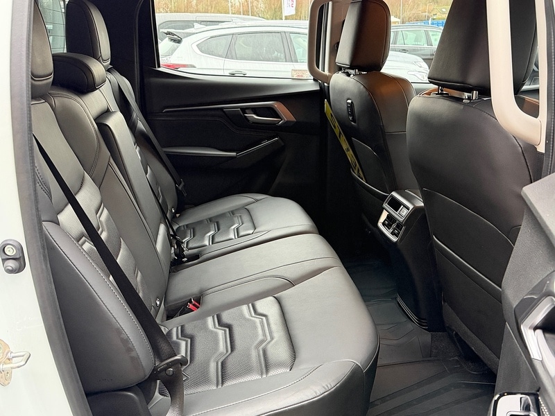 Used Isuzu D-Max 2023 for sale - 76969756: Photo 25