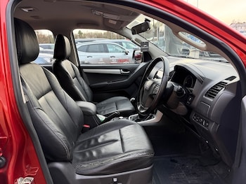 Used Isuzu D-Max 2017 for sale - 77094485: Photo