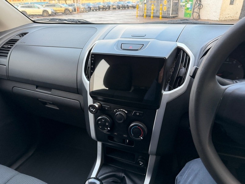 Used Isuzu D-Max 2016 for sale - 76884432: Photo 35