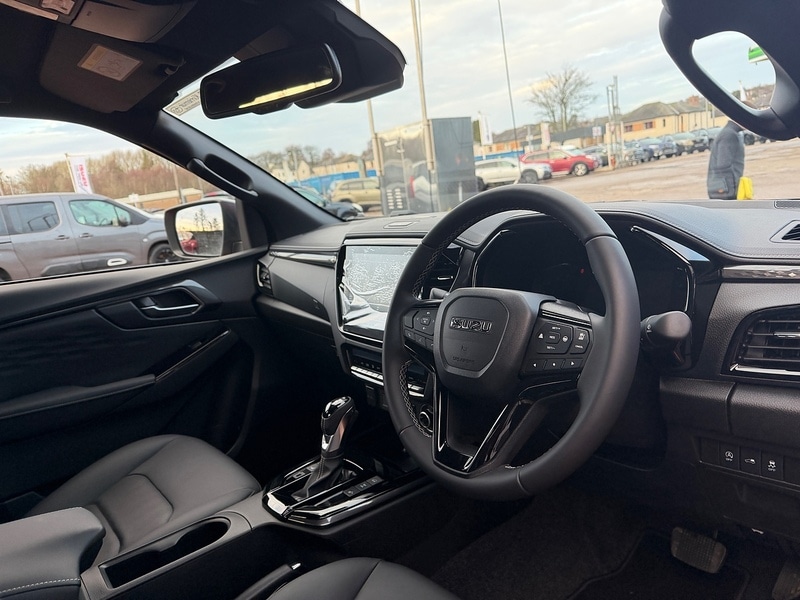 Used Isuzu D-Max 2025 for sale - 77072858: Photo 15