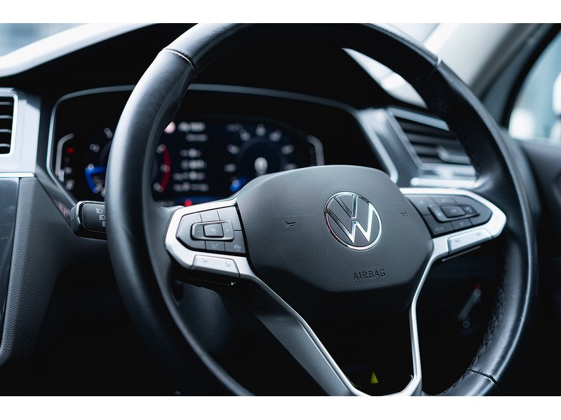 Used Volkswagen Tiguan Allspace 2024 for sale - 76884426: Photo 40