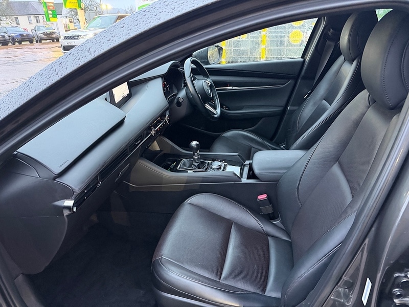 Used Mazda Mazda3 2019 for sale - 77409103: Photo 8