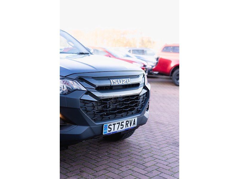 Used Isuzu D-Max 2025 for sale - 76884483: Photo 12