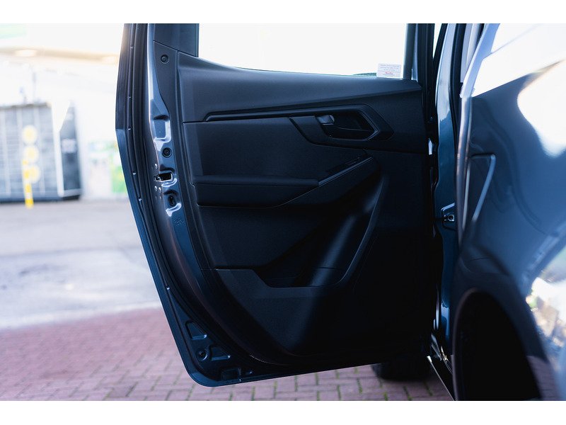 Used Isuzu D-Max 2025 for sale - 76884483: Photo 25