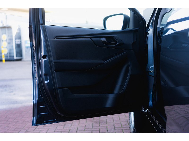 Used Isuzu D-Max 2025 for sale - 76884483: Photo 26