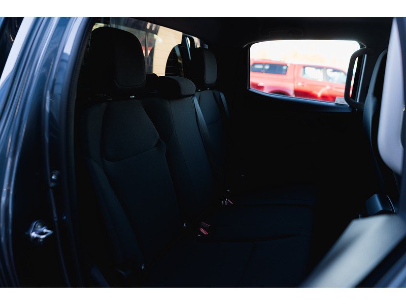 Used Isuzu D-Max 2025 for sale - 76884483: Photo 27