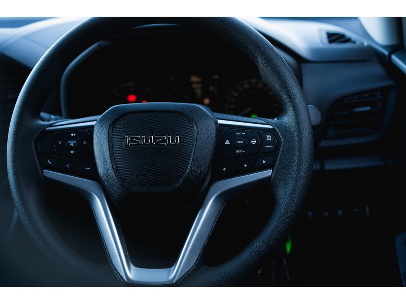 Used Isuzu D-Max 2025 for sale - 76884483: Photo 40