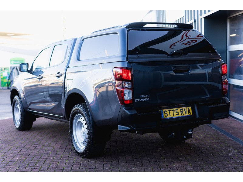 Used Isuzu D-Max 2025 for sale - 76884483: Photo 6