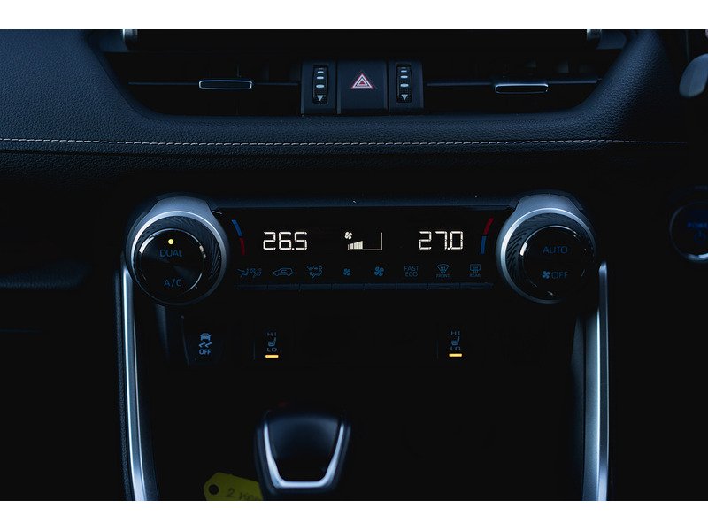 Used Toyota RAV4 2020 for sale - 76884439: Photo 35