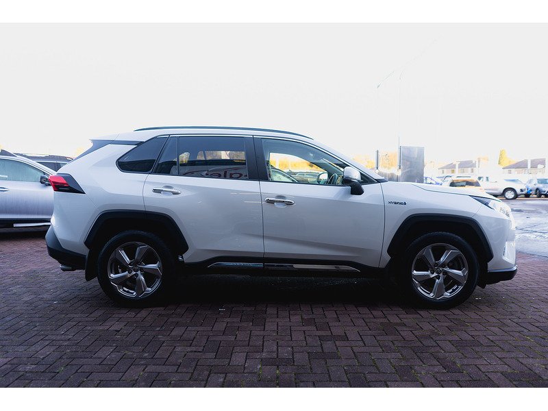 Used Toyota RAV4 2020 for sale - 76884439: Photo 9