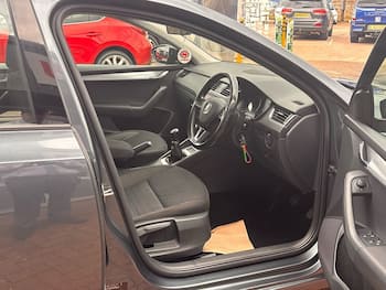 Used Skoda Octavia 2017 for sale - 79642604: Photo
