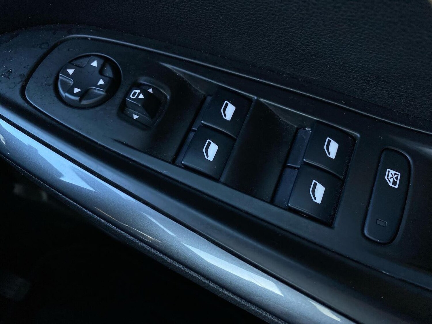 Used Vauxhall Grandland X 2018 for sale - 76392492: Photo 21