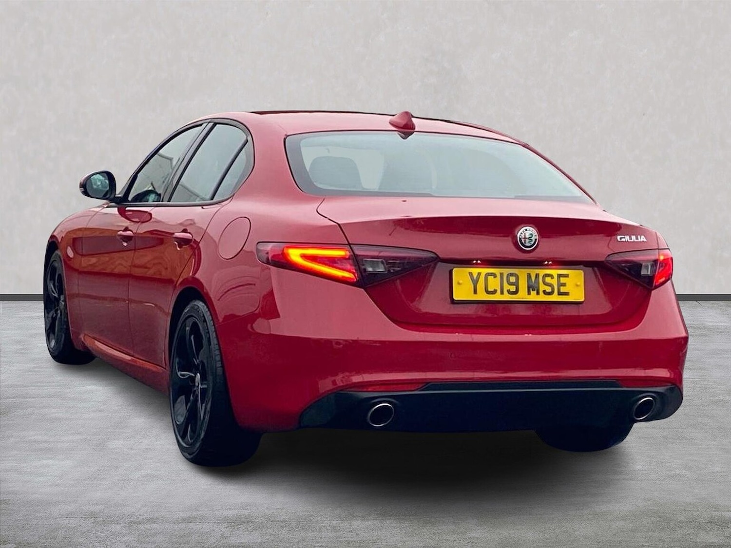 Used Alfa Romeo Giulia 2019 for sale - 77789513: Photo 2