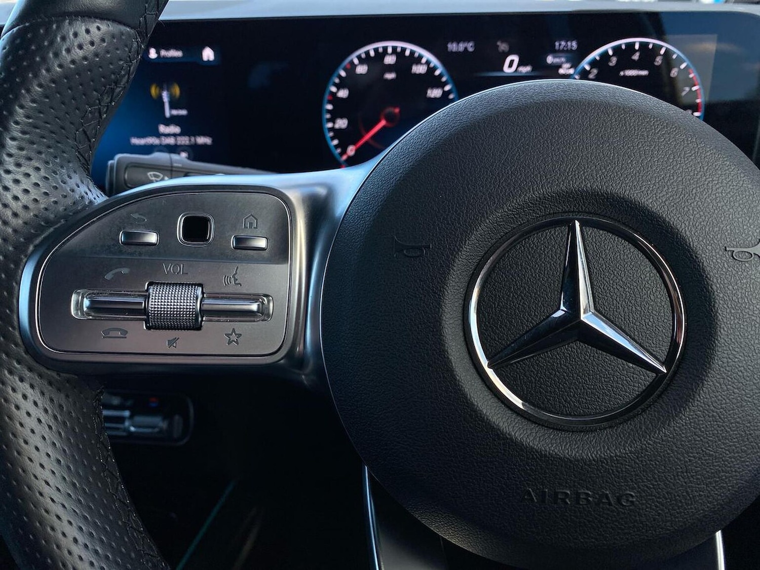 Used Mercedes-Benz GLA 2022 for sale - 76187125: Photo 27