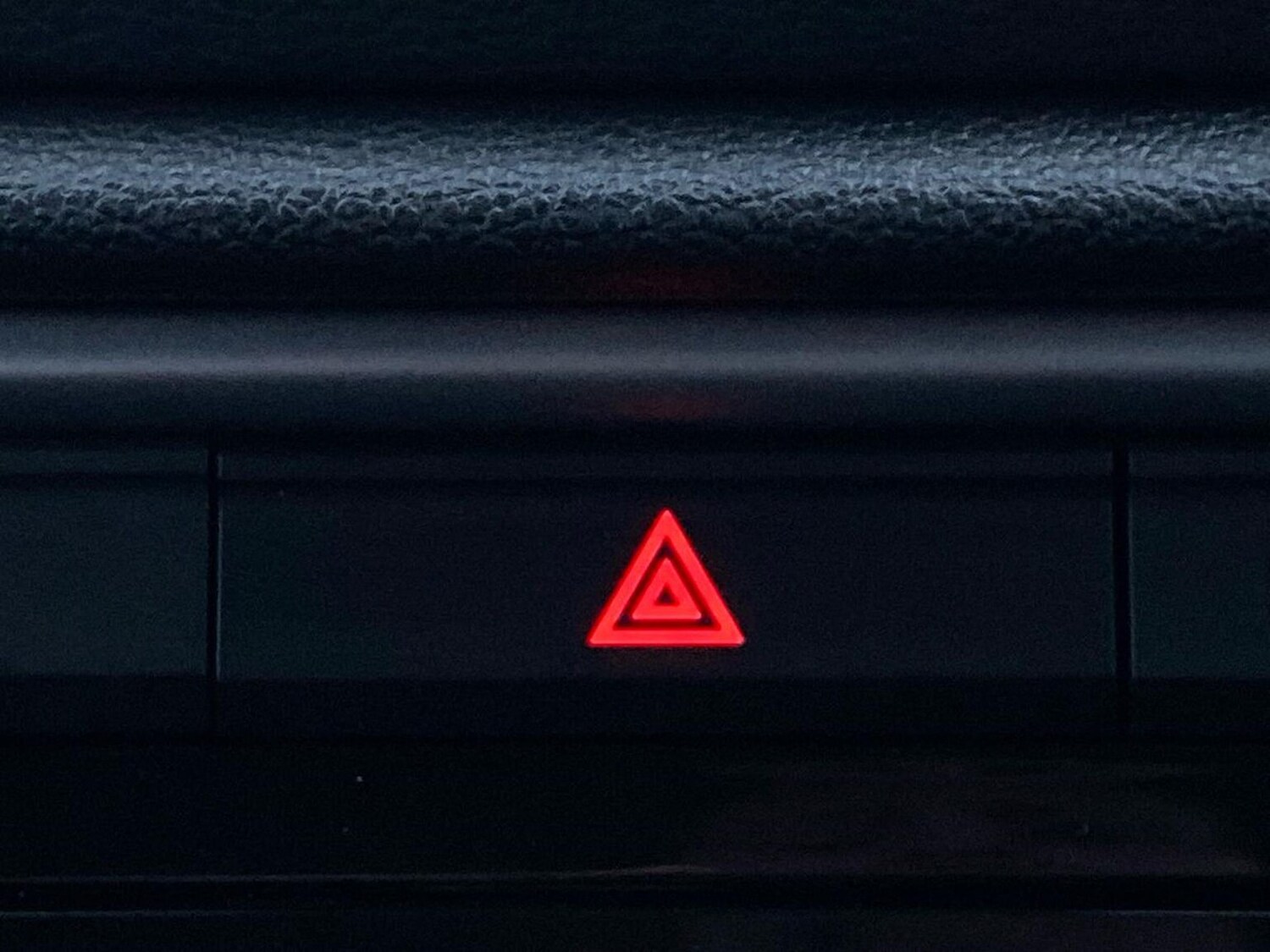 Used Volkswagen T-Roc 2022 for sale - 77489085: Photo 22