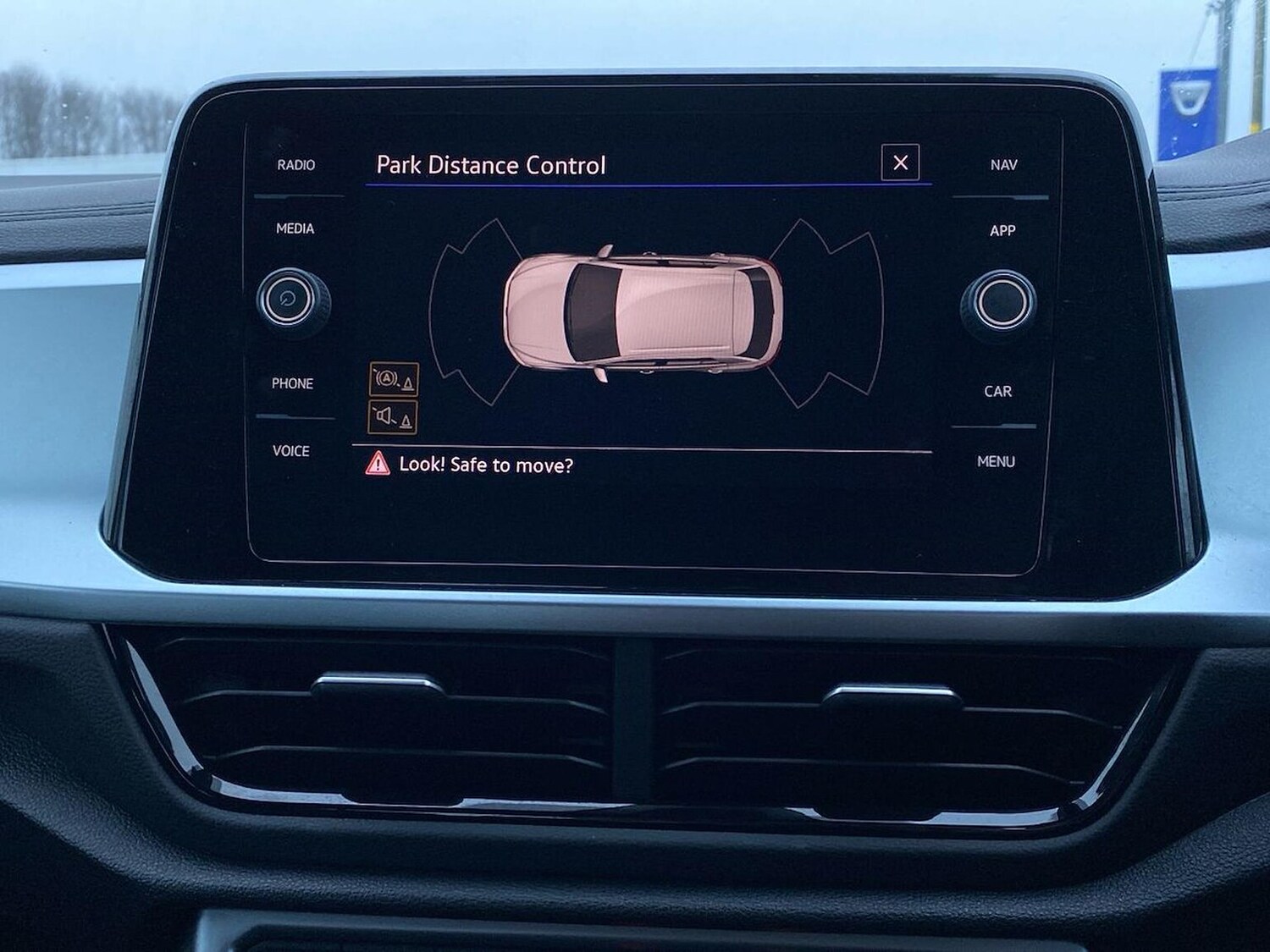 Used Volkswagen T-Roc 2022 for sale - 77489085: Photo 23