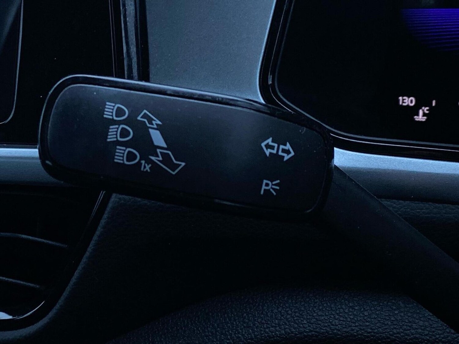 Used Volkswagen T-Roc 2022 for sale - 77489085: Photo 28