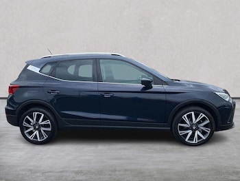 Used SEAT Arona 2023 for sale - 79285260: Photo