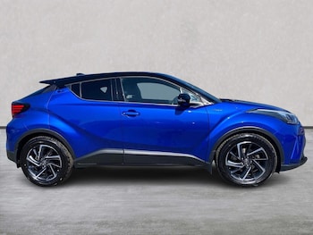 Used Toyota C-HR 2021 for sale - 78373681: Photo