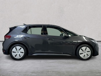 Used Volkswagen ID.3 2023 for sale - 76331113: Photo