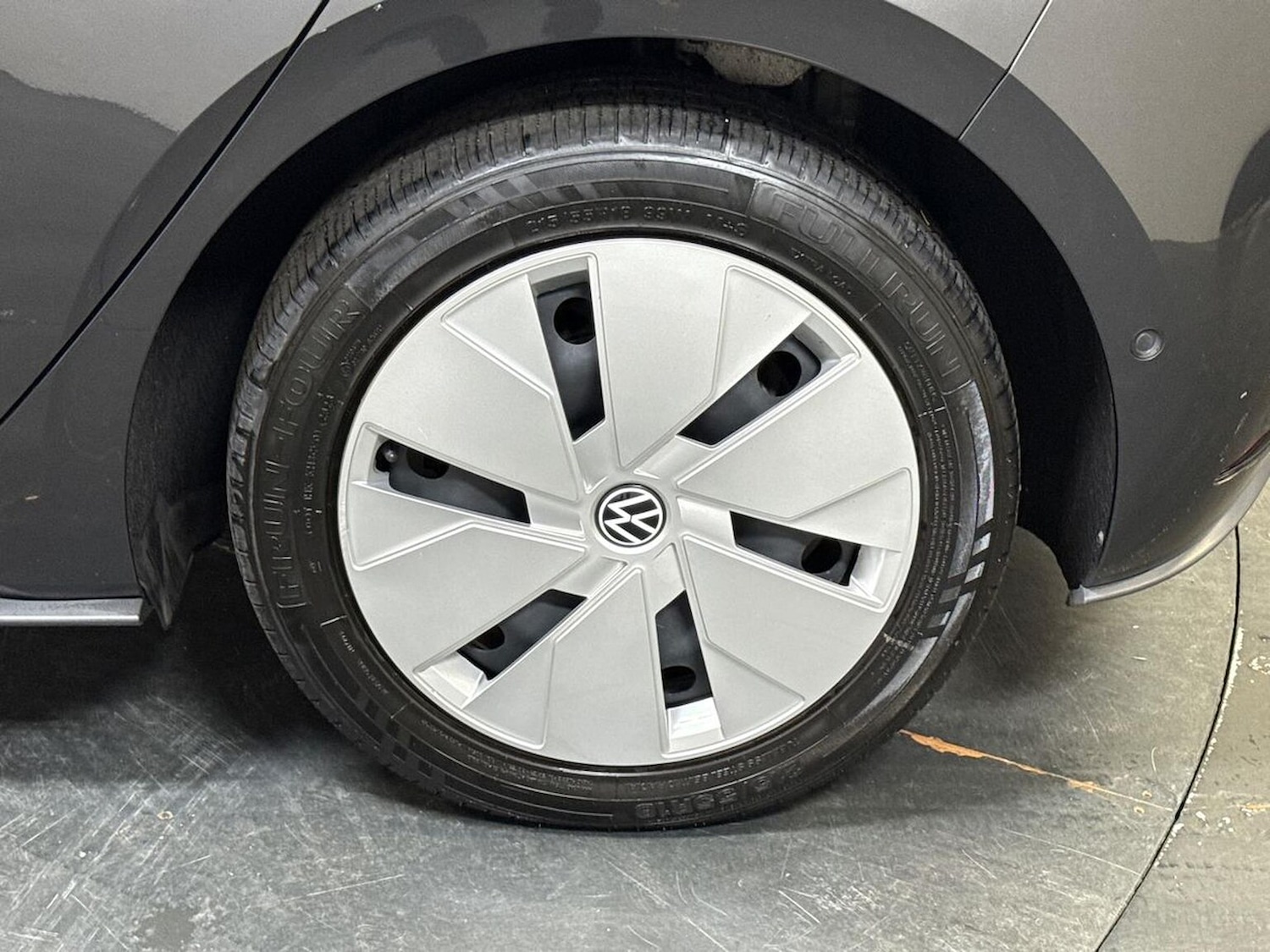 Used Volkswagen ID.3 2023 for sale - 76331113: Photo 6