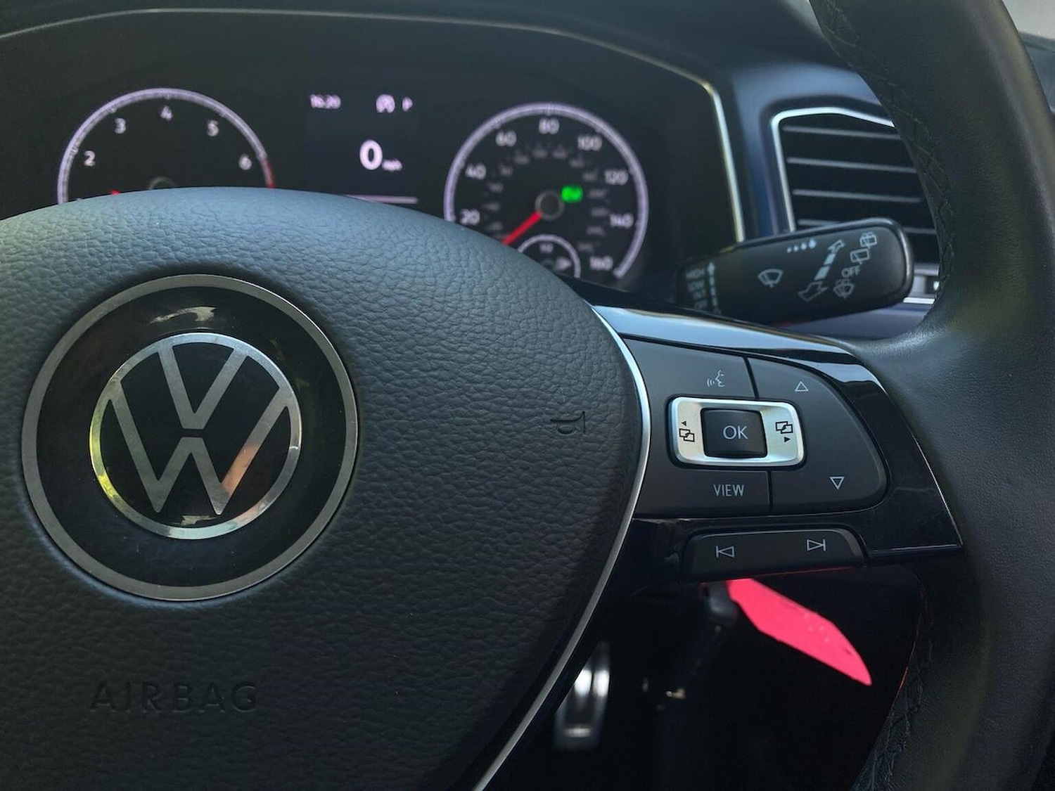 Used Volkswagen T-Roc 2021 for sale - 76114331: Photo 25