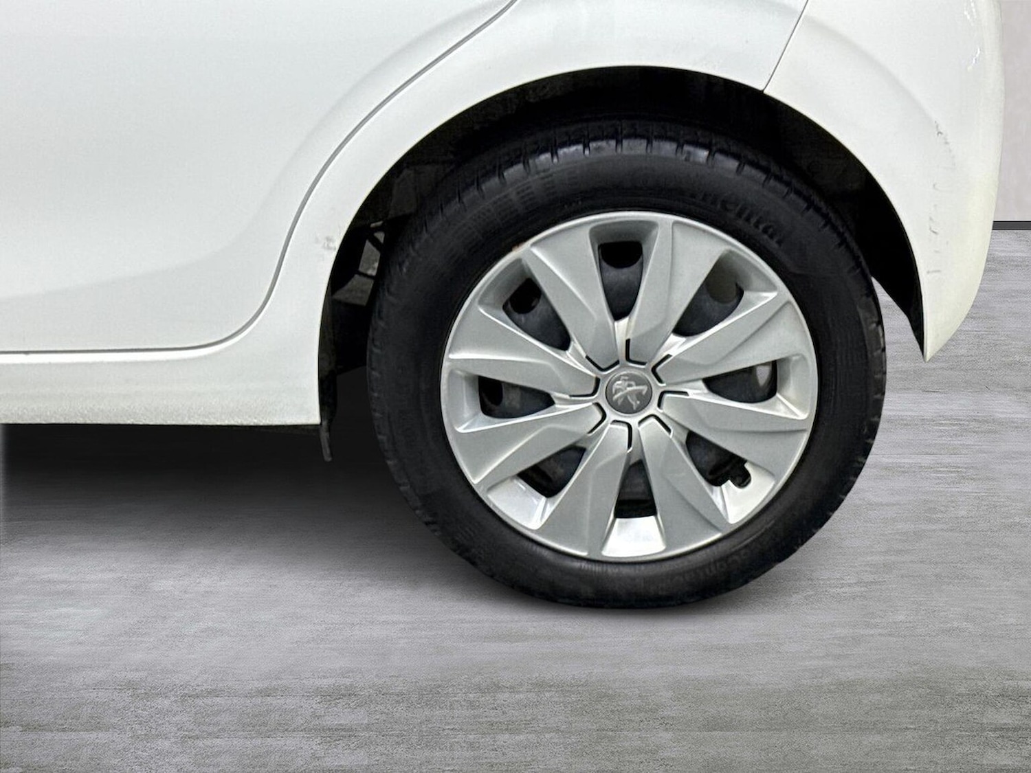 Used Peugeot 108 2022 for sale - 77676353: Photo 6