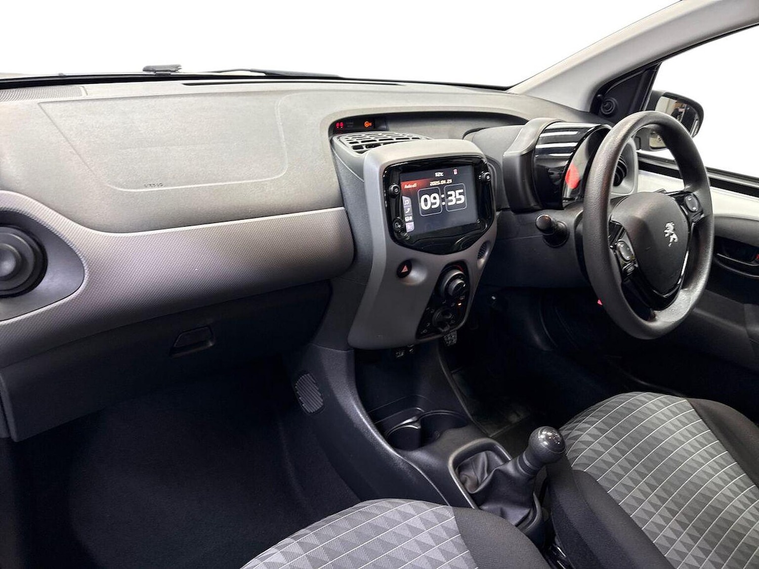 Used Peugeot 108 2022 for sale - 77676353: Photo 7