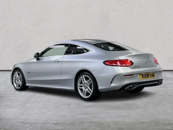 Used Mercedes-Benz C Class 2018 for sale - 78213696: Photo