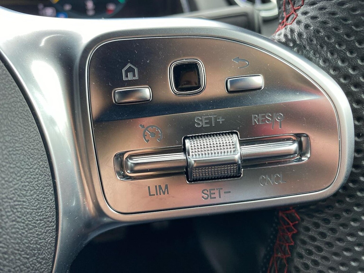 Used Mercedes-Benz GLB 2022 for sale - 77743216: Photo 24