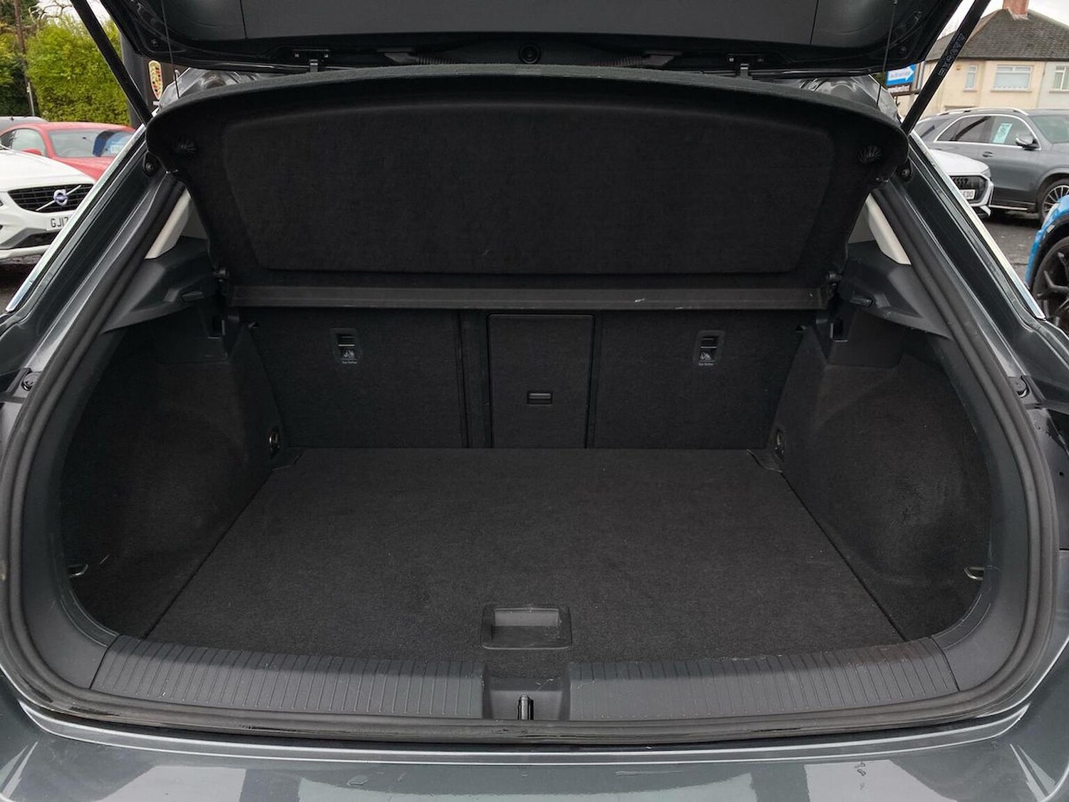 Used Volkswagen T-Roc 2022 for sale - 76807509: Photo 17