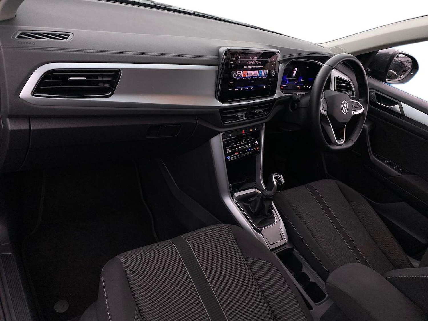 Used Volkswagen T-Roc 2022 for sale - 76807509: Photo 7