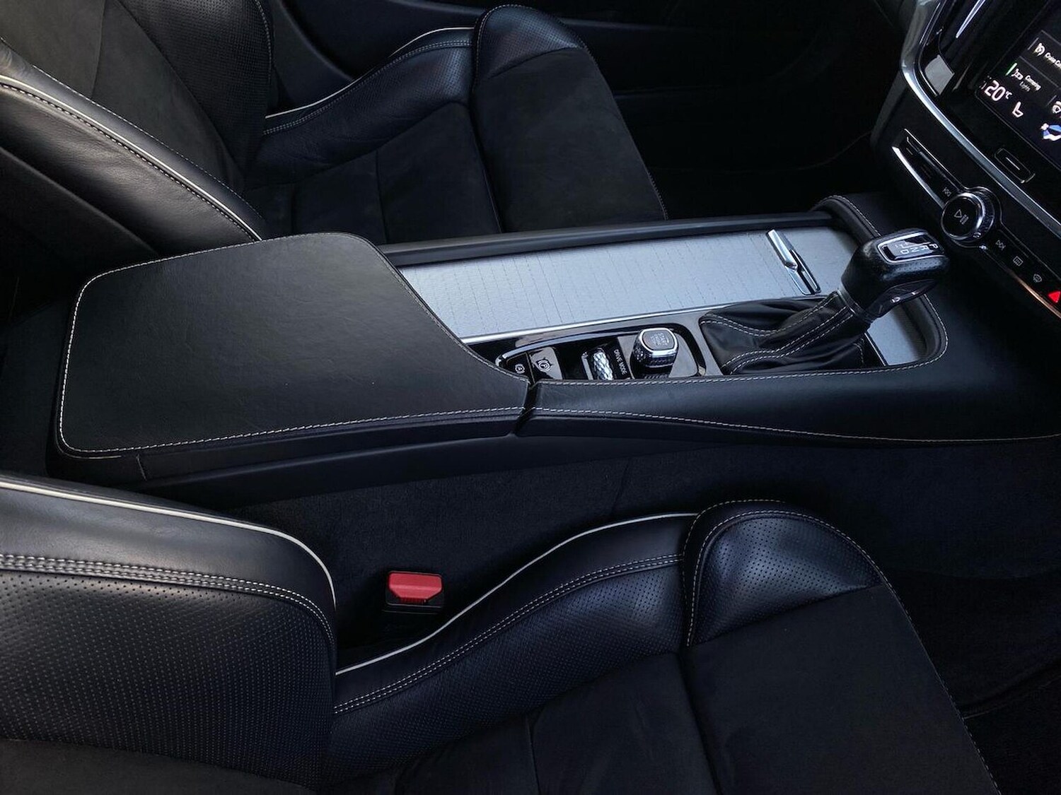 Used Volvo V90 2018 for sale - 76477268: Photo 13