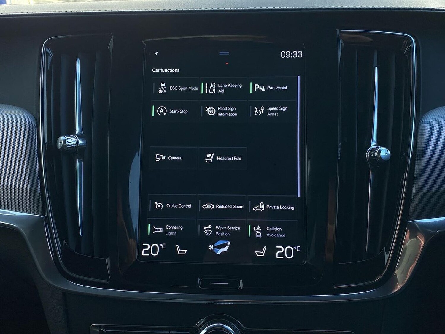 Used Volvo V90 2018 for sale - 76477268: Photo 25