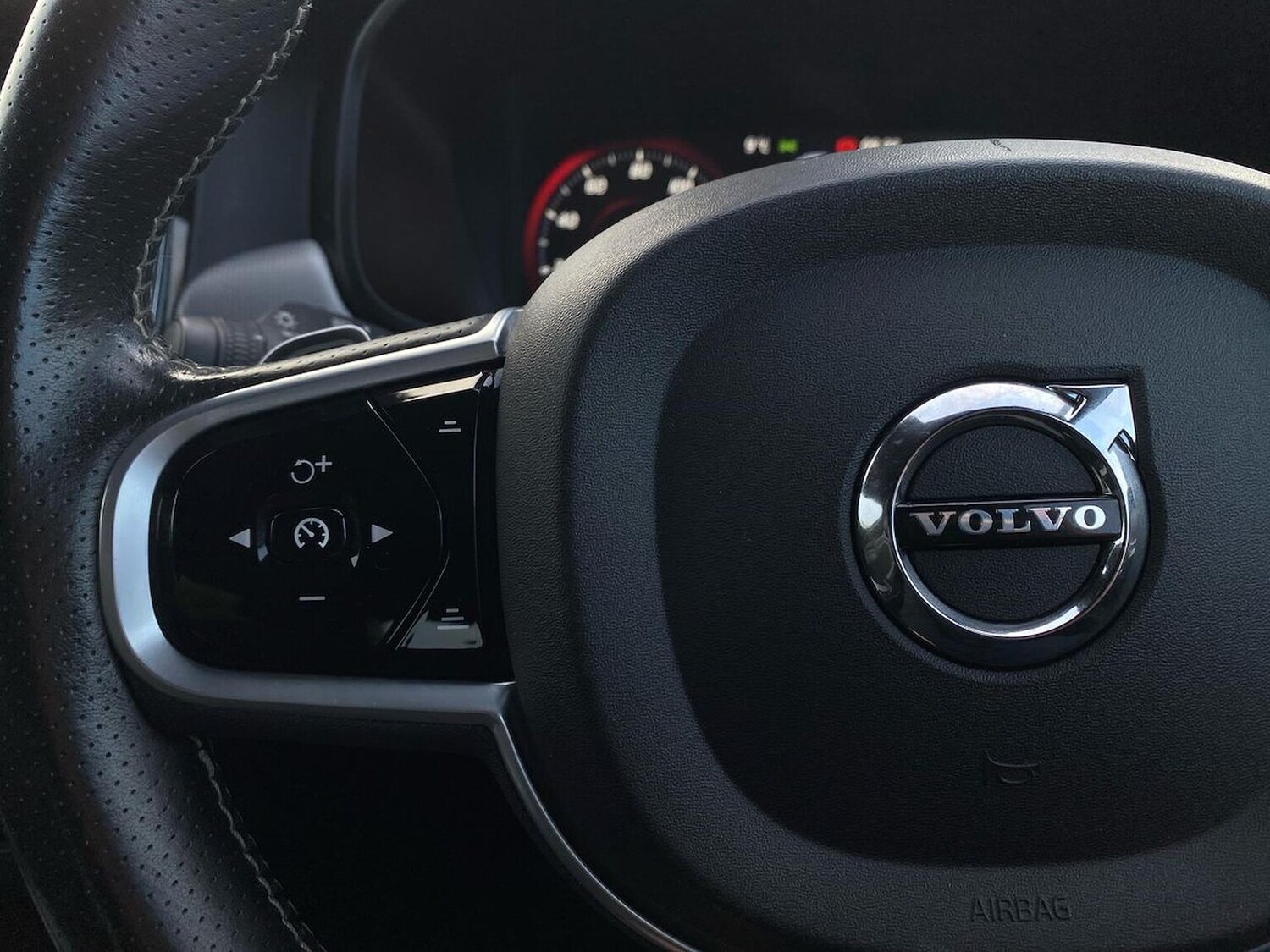 Used Volvo V90 2018 for sale - 76477268: Photo 27