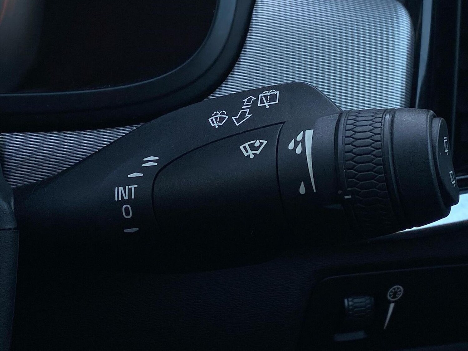 Used Volvo V90 2018 for sale - 76477268: Photo 28