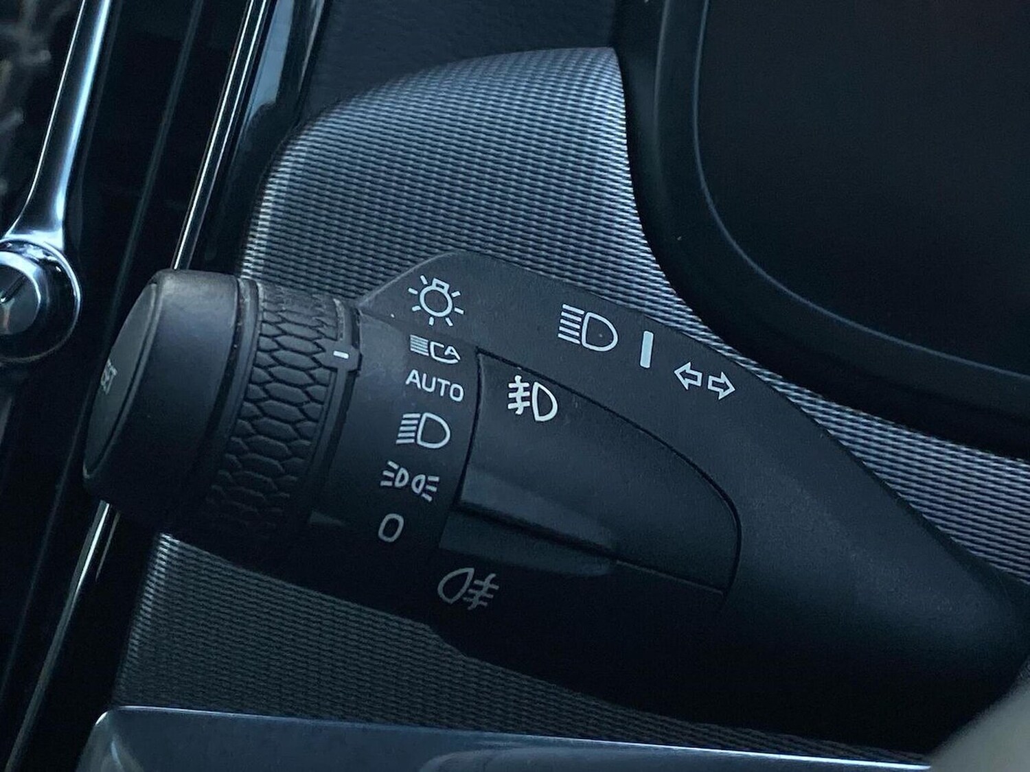 Used Volvo V90 2018 for sale - 76477268: Photo 29