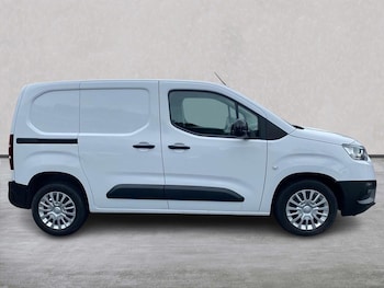 Used Toyota ProAce 2024 for sale - 78847848: Photo