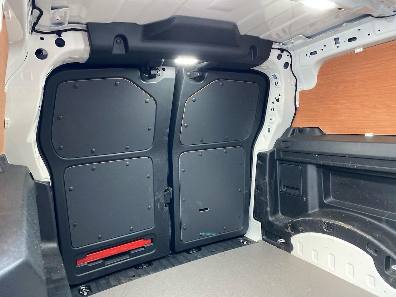 Used Volkswagen ID.Buzz 2023 for sale - 77983988: Photo 17