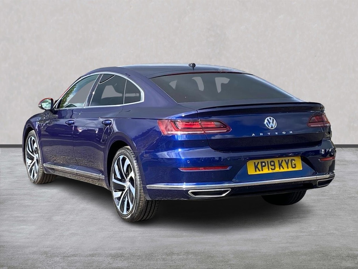 Used Volkswagen Arteon 2019 for sale - 76287230: Photo 2