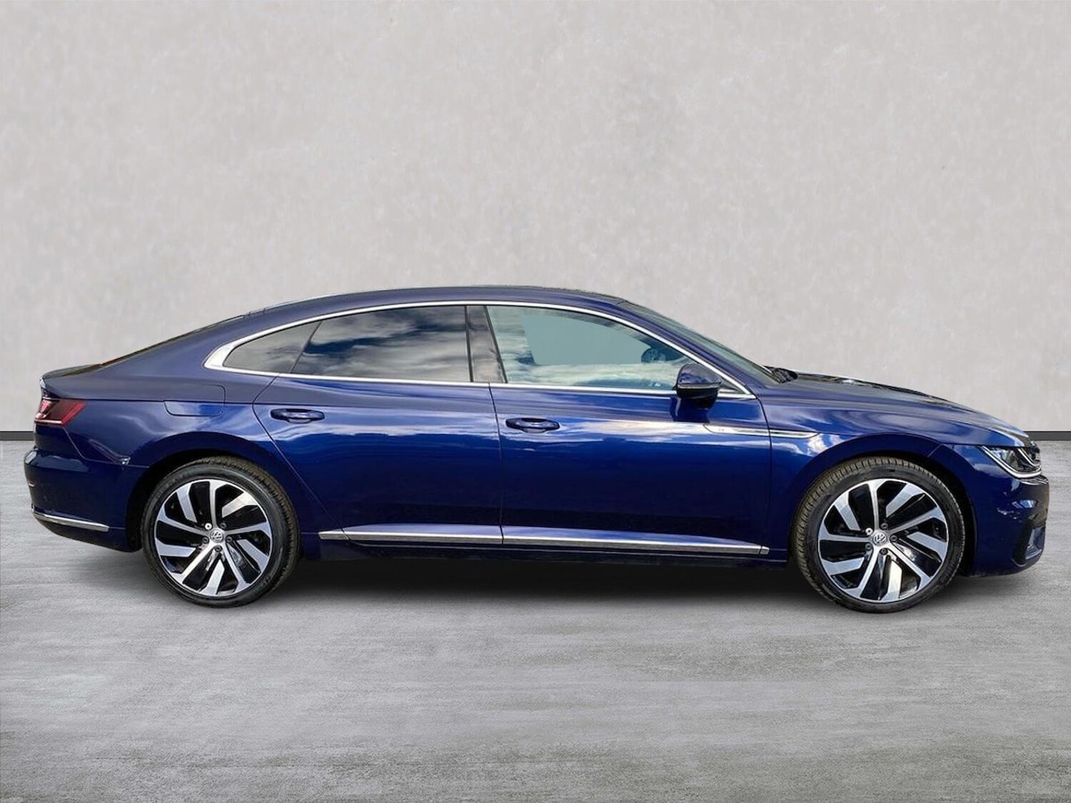 Used Volkswagen Arteon 2019 for sale - 76287230: Photo 3