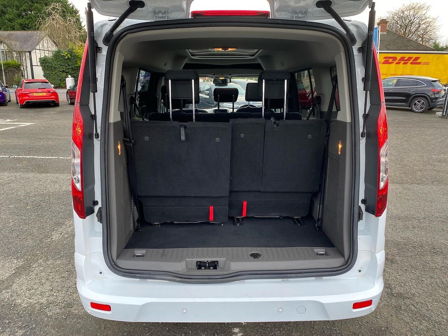 Used Ford Grand Tourneo Connect 2022 for sale - 76577234: Photo 17