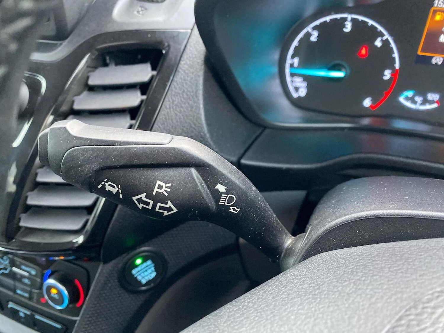 Used Ford Grand Tourneo Connect 2022 for sale - 76577234: Photo 29